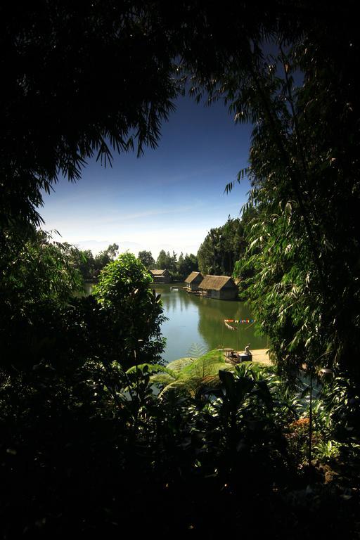 Kampung Sampireun Resort & Spa Garut Kültér fotó